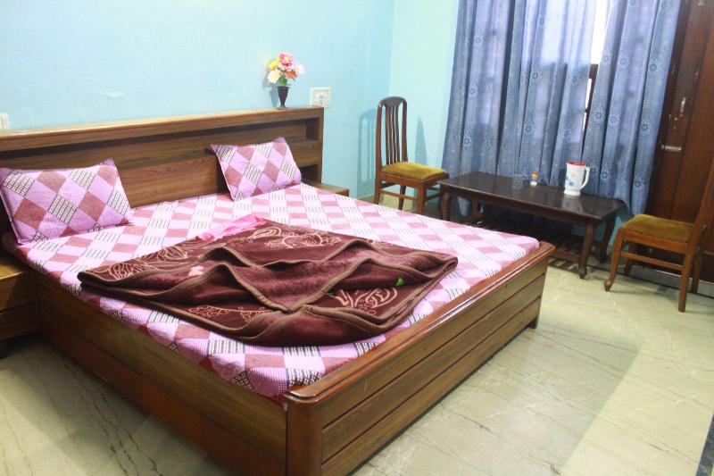 Hotel Arun Palace image