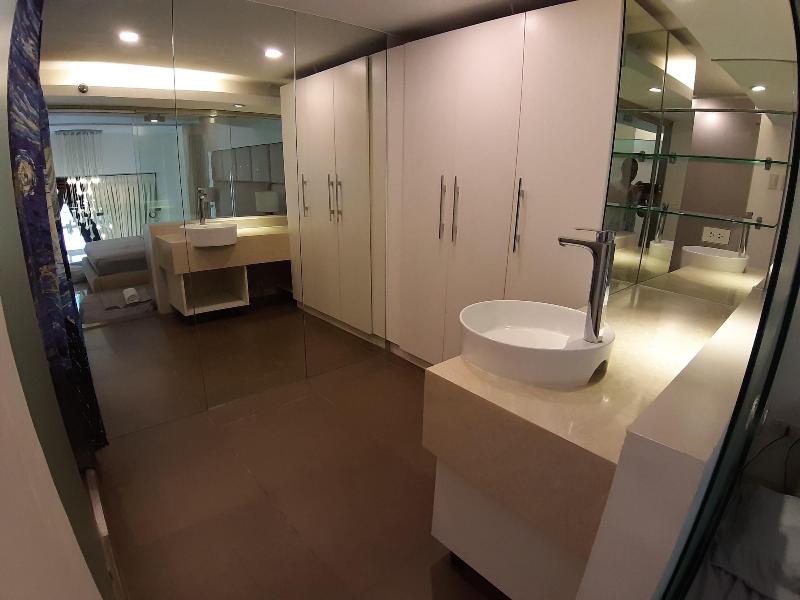 Luxury Loft In Cebu City image