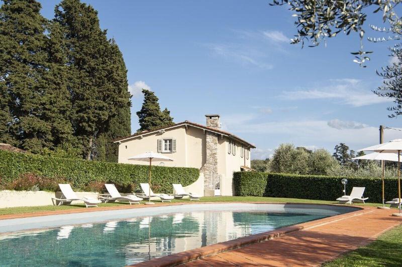 Villa Zelma image