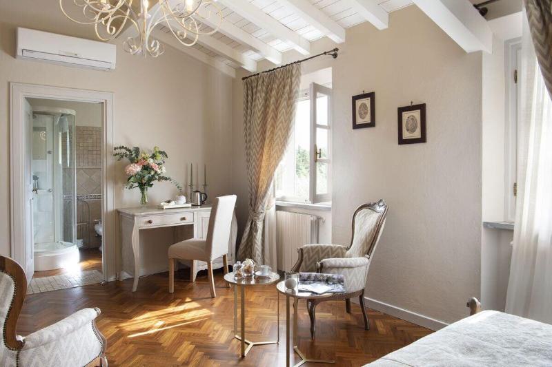 Villa Zelma image