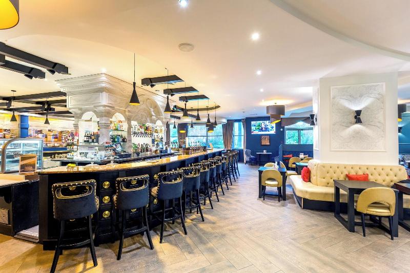 Four Seasons Hotel Carlingford image