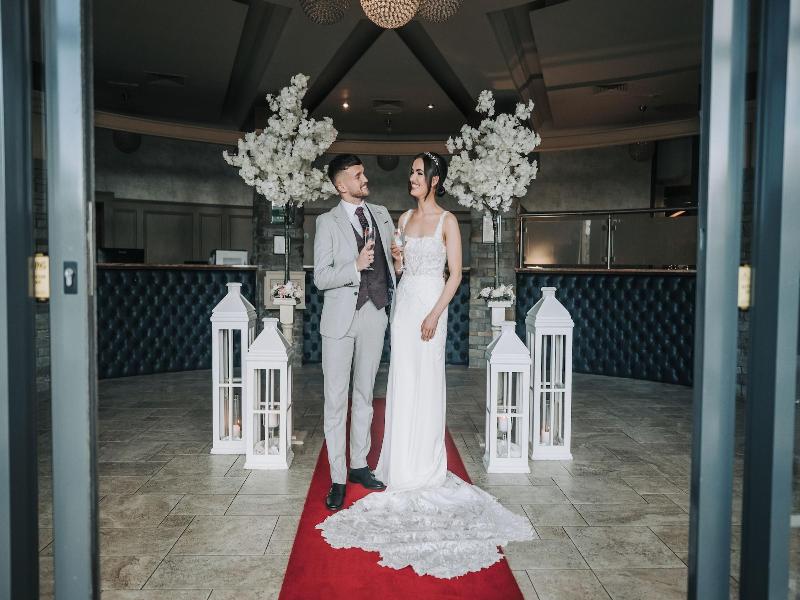 Four Seasons Hotel Carlingford image