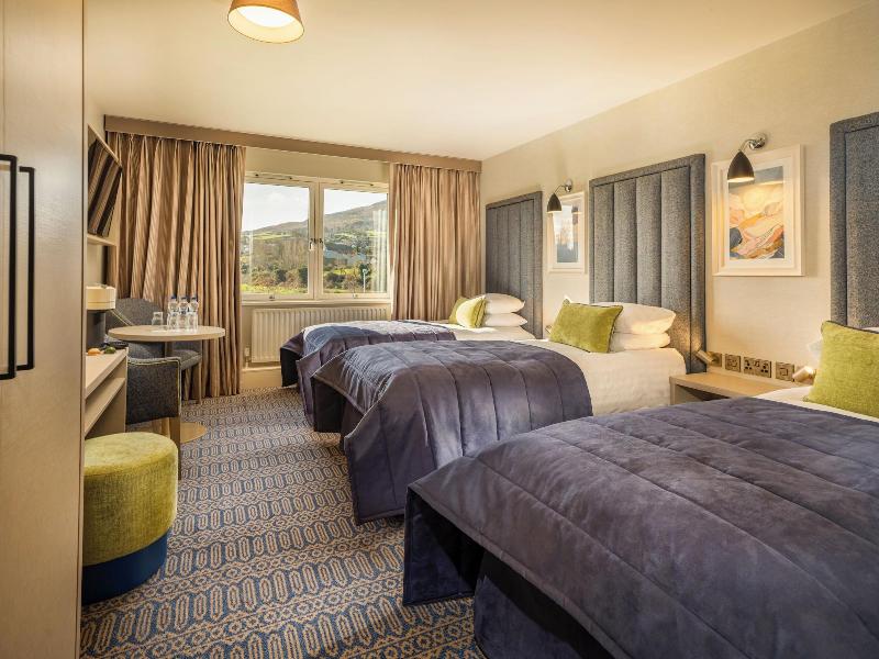 Four Seasons Hotel Carlingford image