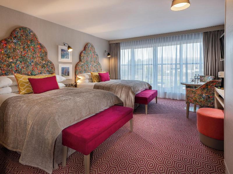 Four Seasons Hotel Carlingford image