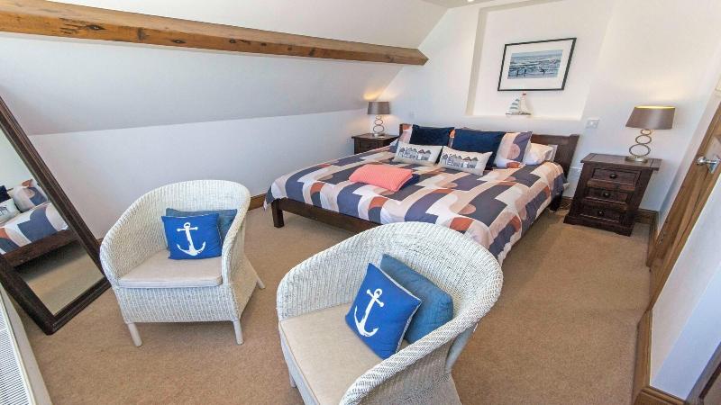 Stables Croyde 4 Bedrooms Sleeps 8 Sea Beach Views image