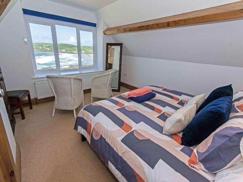 Stables Croyde 4 Bedrooms Sleeps 8 Sea Beach Views image