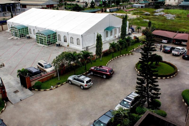Villa Park Hotels image