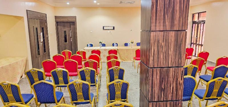 Villa Park Hotels image