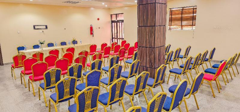 Villa Park Hotels image