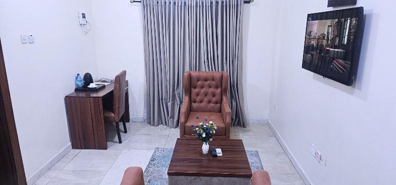 Villa Park Hotels image