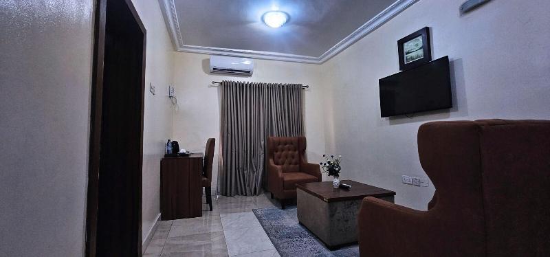 Villa Park Hotels image