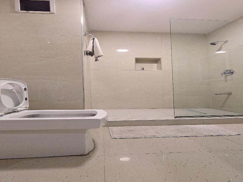 Villa Park Hotels image