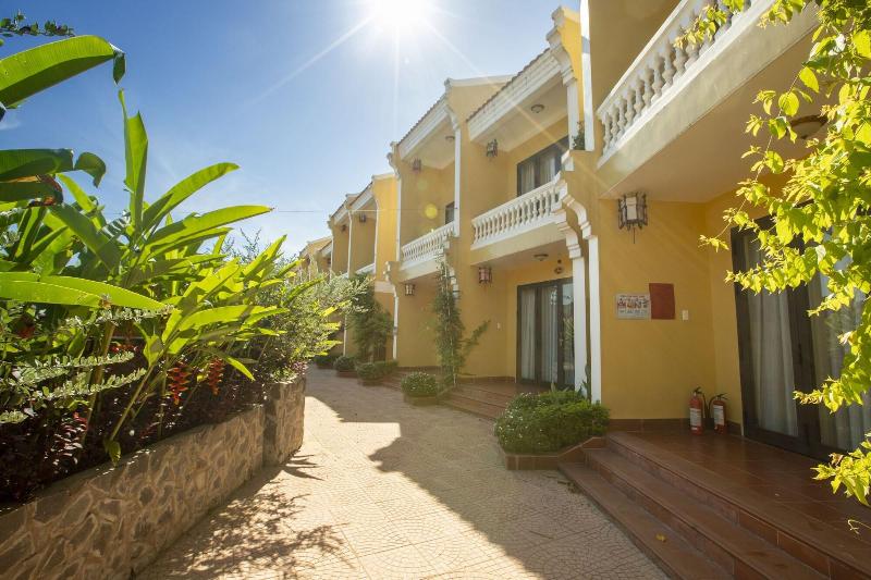 Doan Gia Resort Phong Nha image