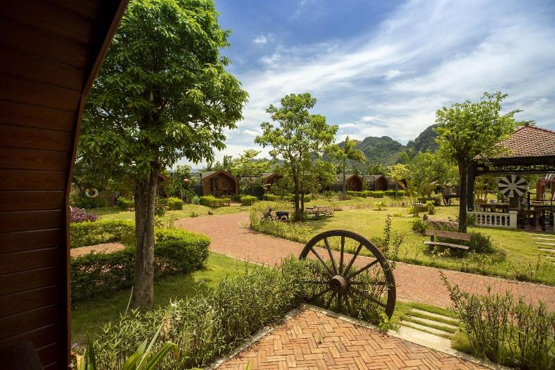 Doan Gia Resort Phong Nha image