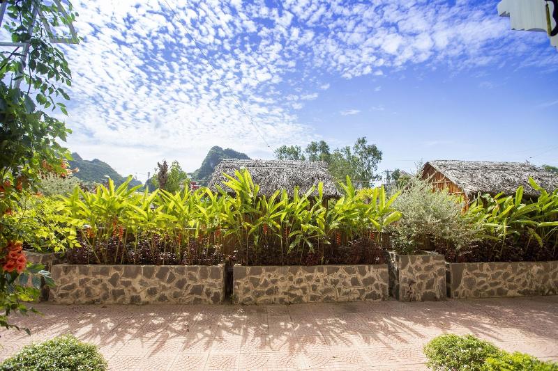 Doan Gia Resort Phong Nha image