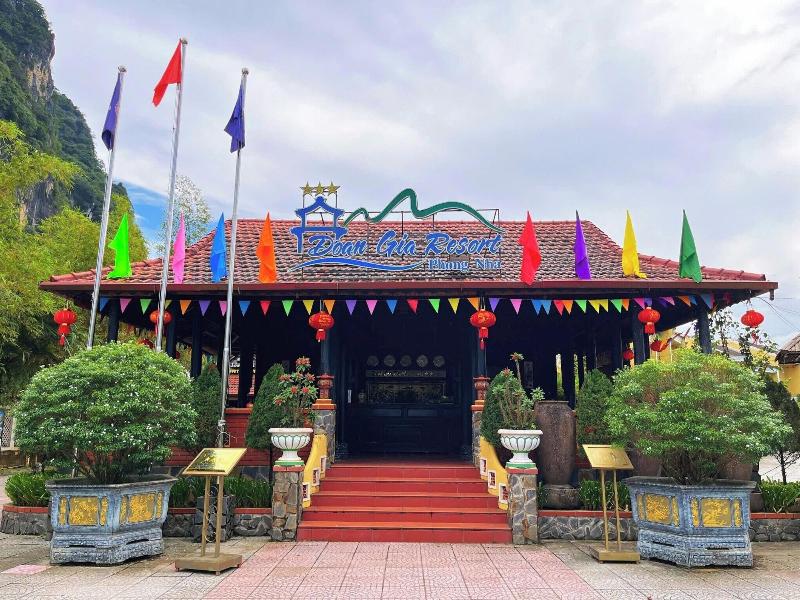 Doan Gia Resort Phong Nha image