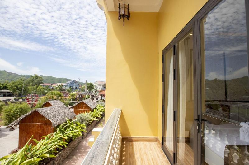 Doan Gia Resort Phong Nha image