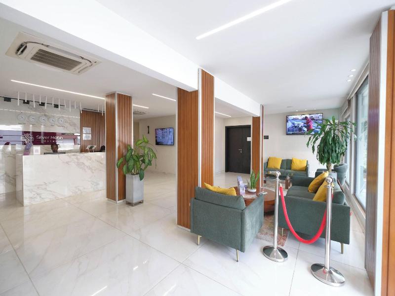 Silver Moon Hotel image