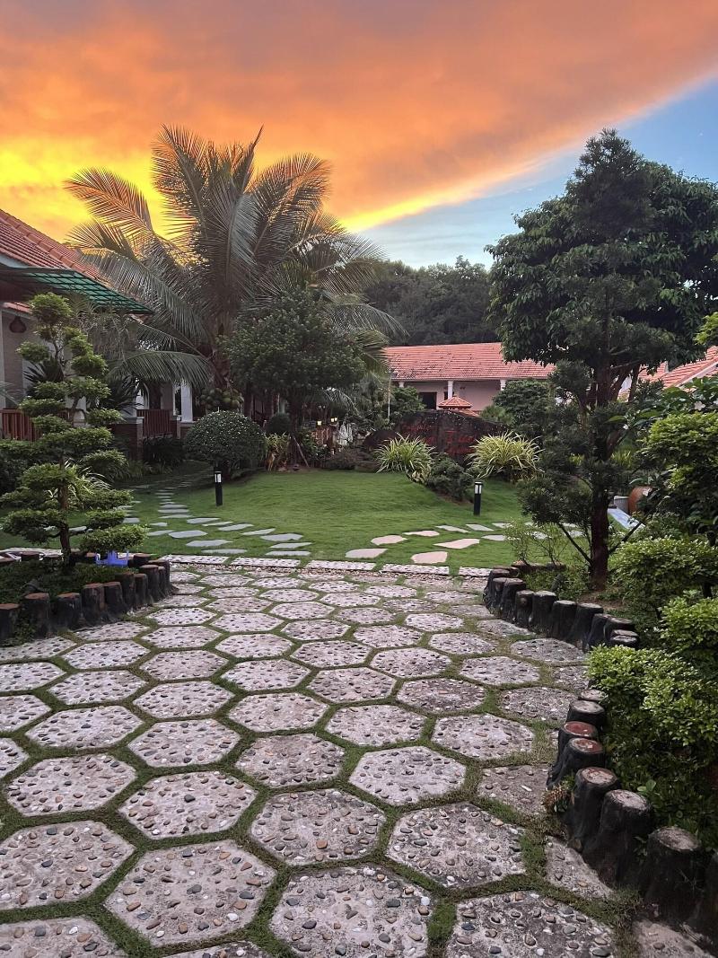 Bungalow Sang Tuoi Mountains image