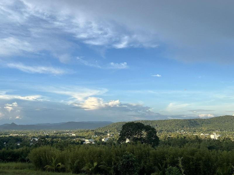 Bungalow Sang Tuoi Mountains image