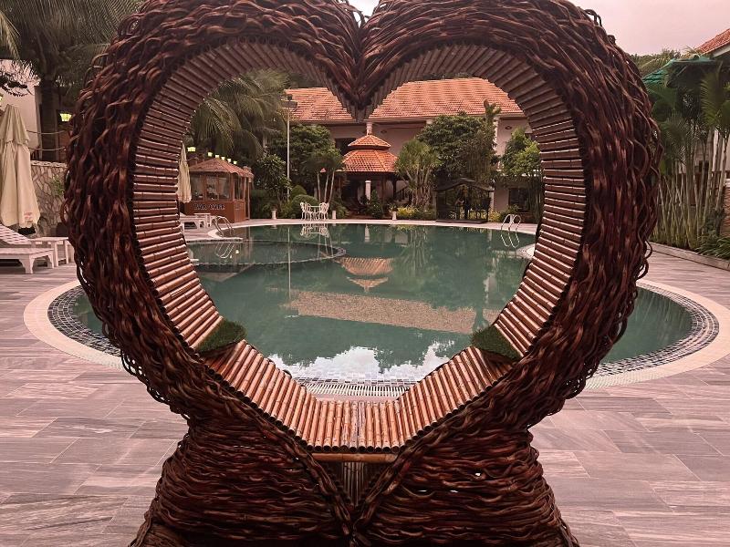 Bungalow Sang Tuoi Mountains image