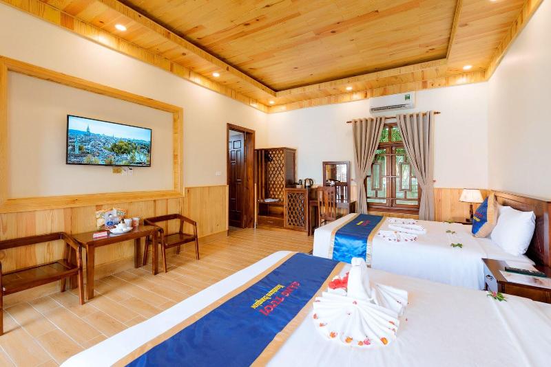 Bungalow Sang Tuoi Mountains image