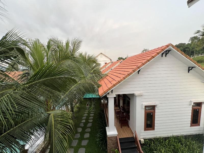 Bungalow Sang Tuoi Mountains image