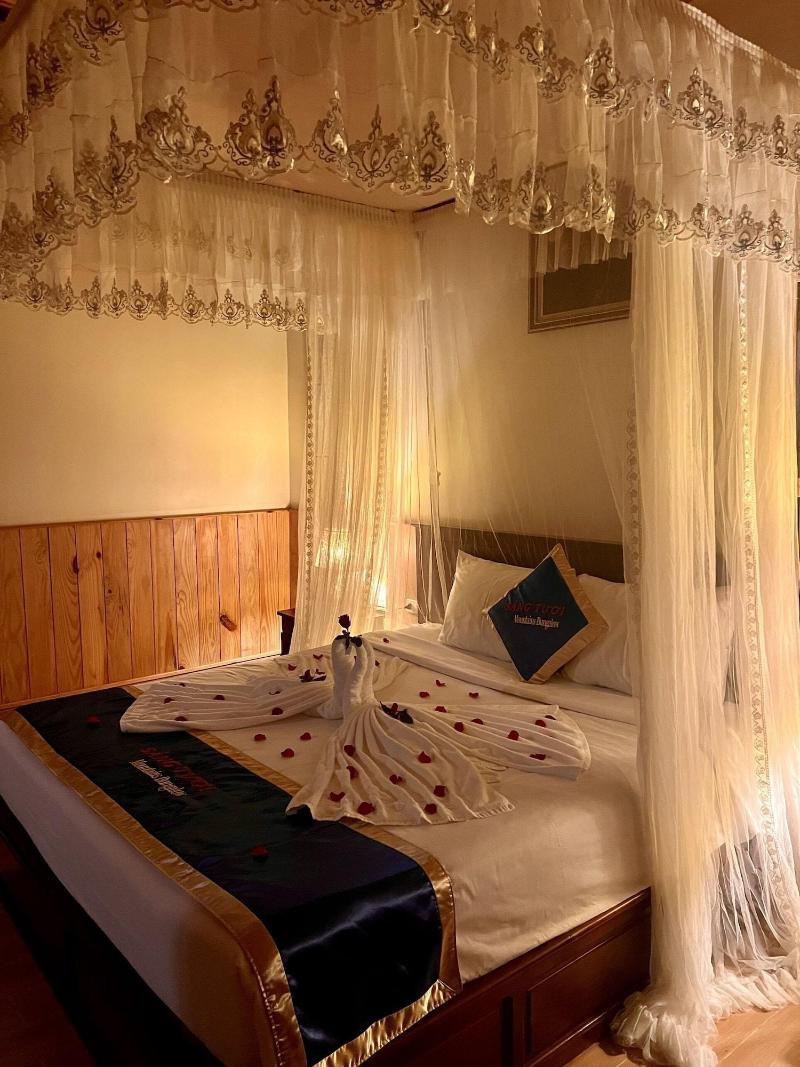 Bungalow Sang Tuoi Mountains image