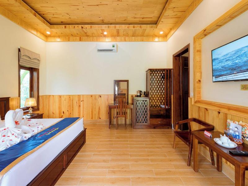 Bungalow Sang Tuoi Mountains image