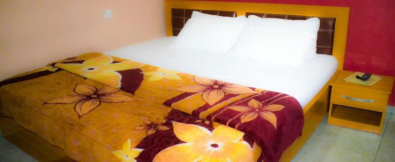 Evaville Hotel N Lounge image