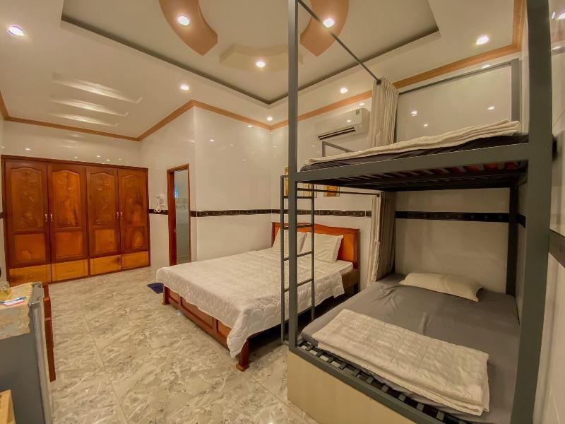Ct Morning Hostel image