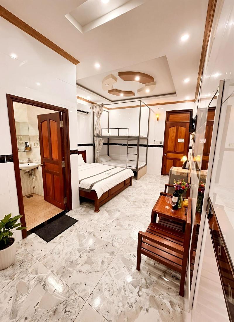 Ct Morning Hostel image