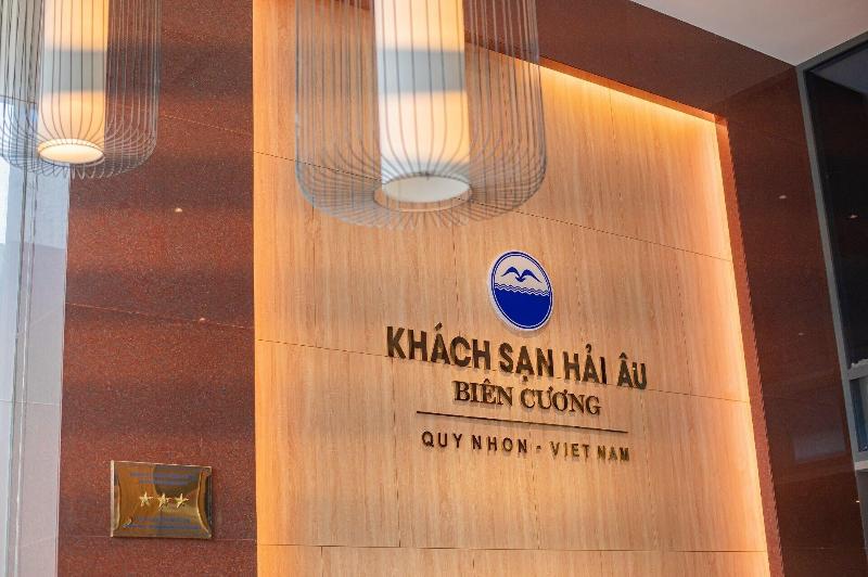 Hai Au Bien Cuong image