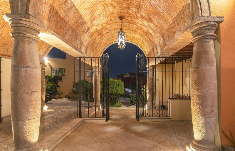 Casa Goyri San Miguel De Allende image