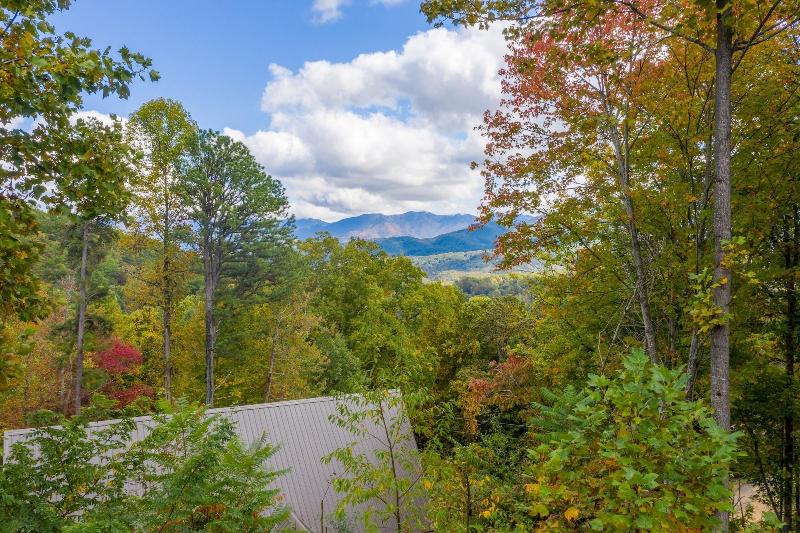 Smoky Retreat image