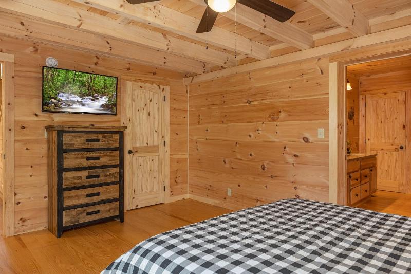 Smoky Retreat image