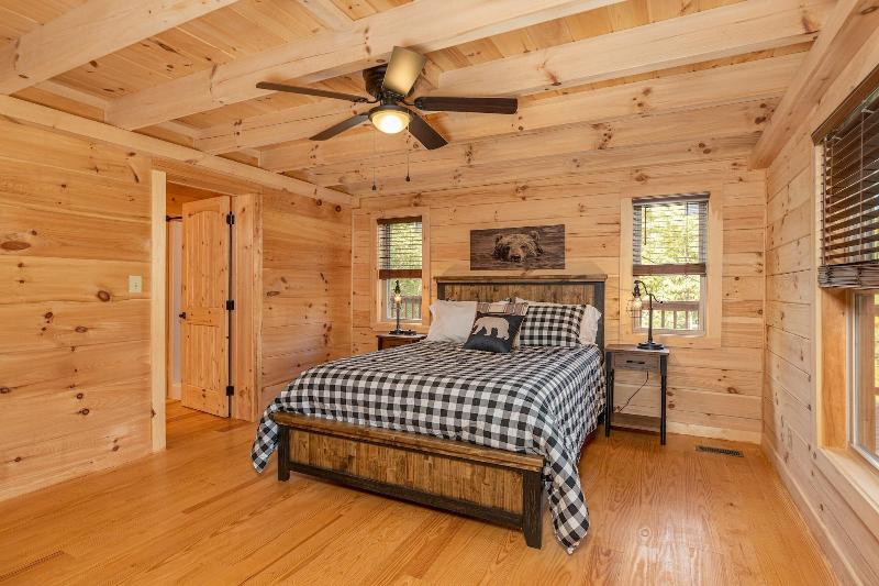 Smoky Retreat image