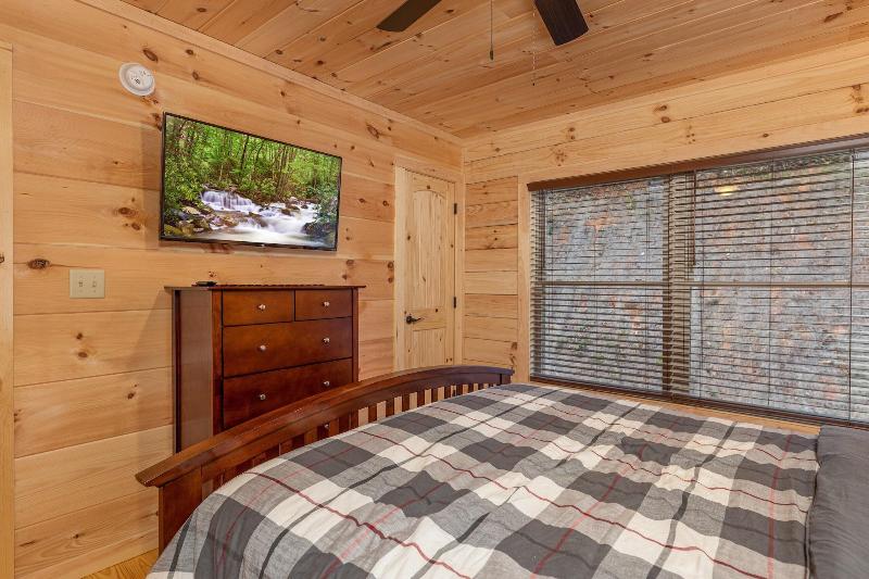 Smoky Retreat image