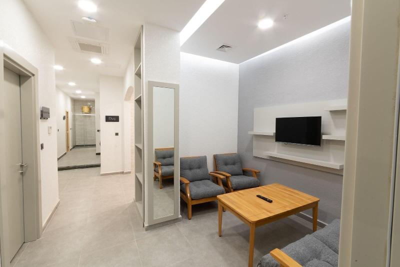 Artes Hotel image