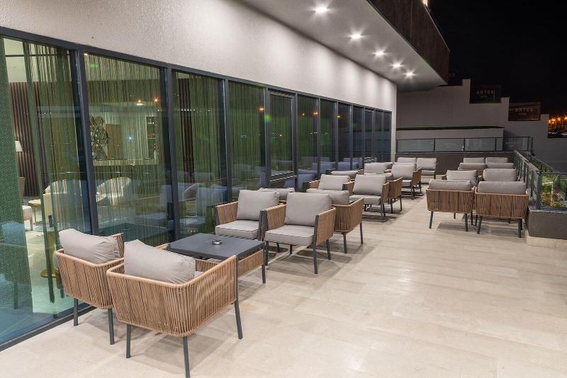 Artes Hotel image