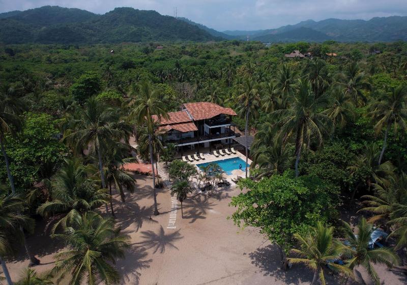 Coconuco Beach Palomino image