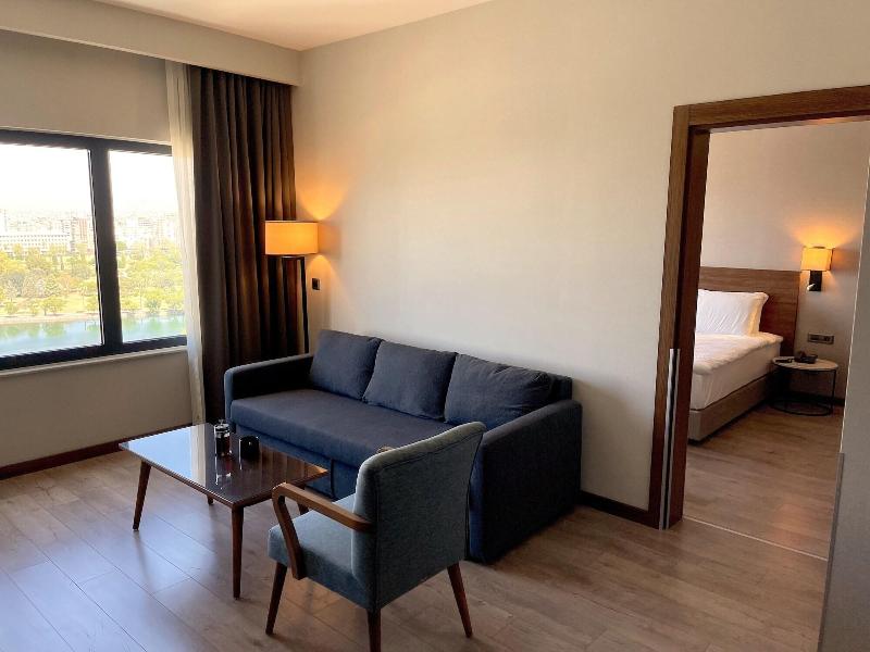 Turkmen Riverside Hotel image