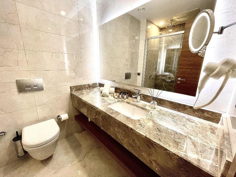 Turkmen Riverside Hotel image