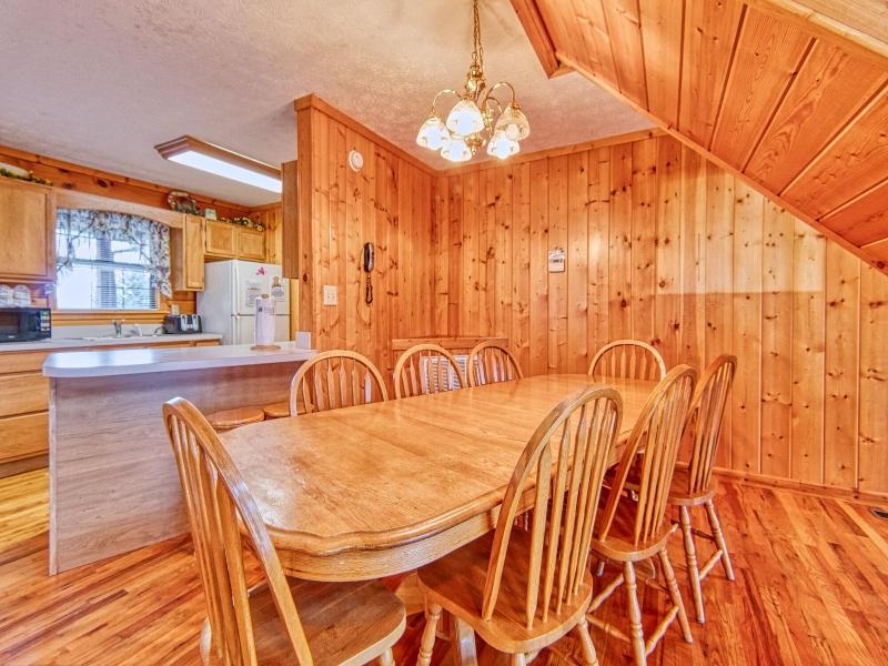Hawks Point Lodge