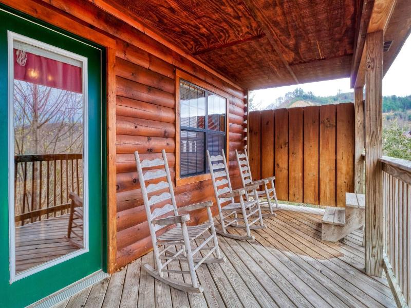 Hawks Point Lodge
