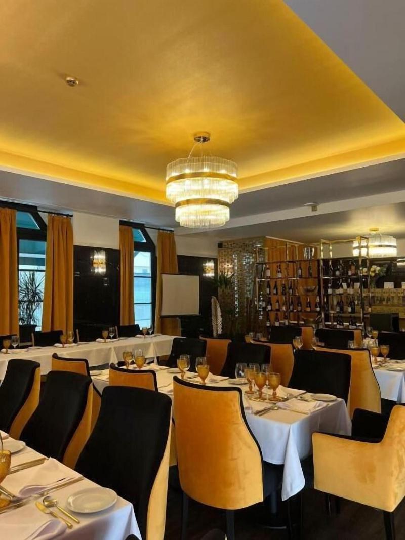 Hotel Repa Blica image