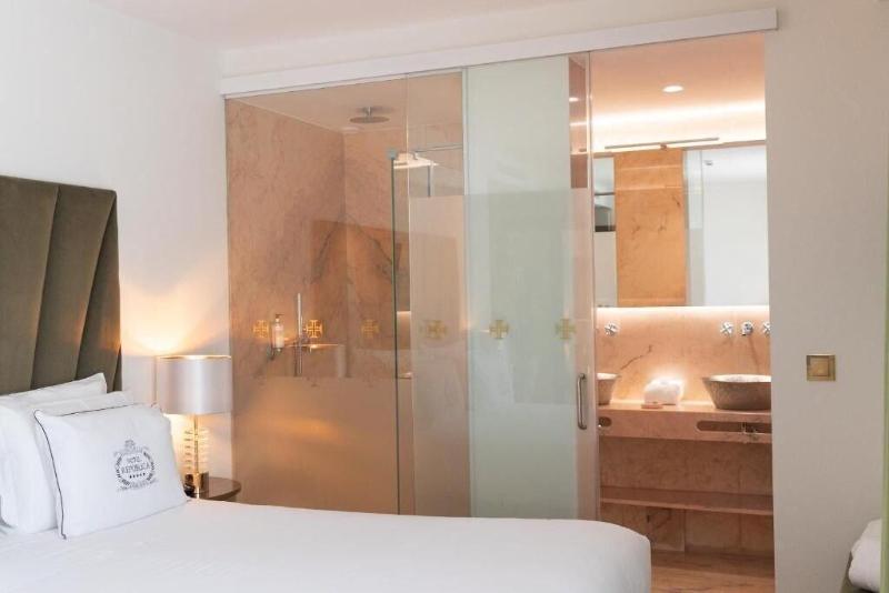 Hotel Repa Blica image
