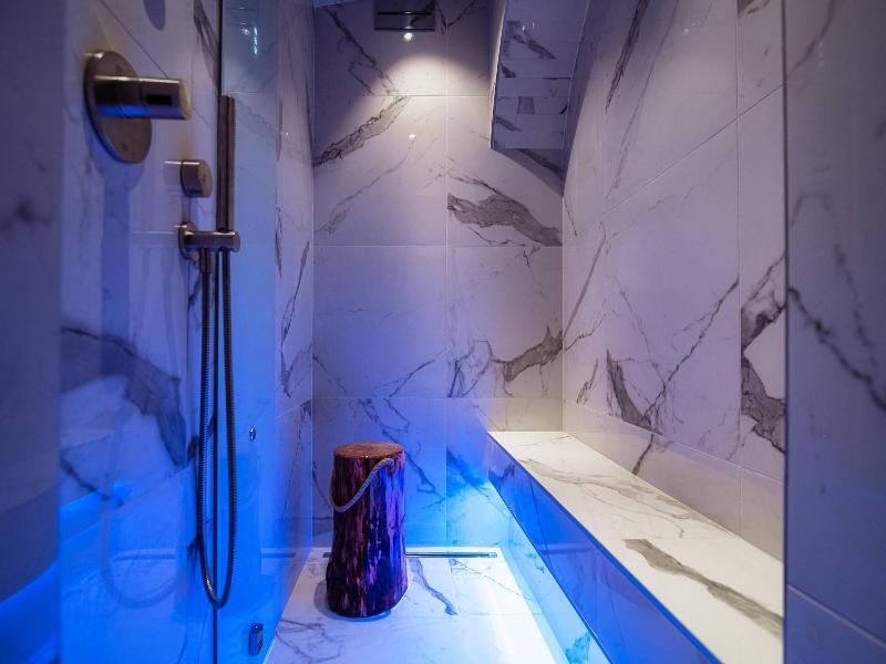 Aurum Como Luxury Suites image