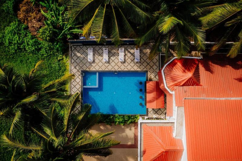 Krishna Beach Resort And Spa image