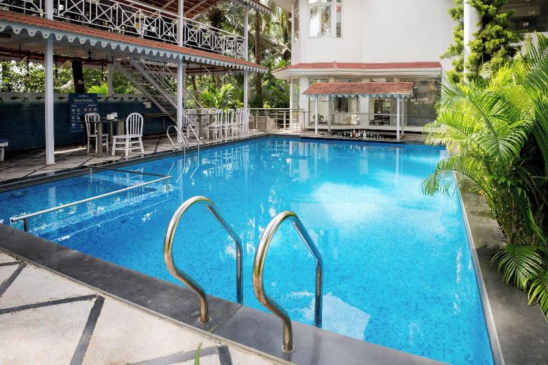 Krishna Beach Resort And Spa image